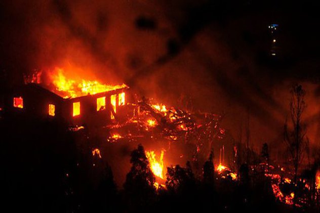 Požar u Čileu... (Foto: Emol)