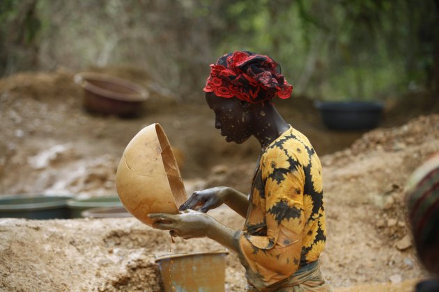 Visoke cijene plemenitog metala podstiču zlatnu groznicu na Obali Slonovače i u Gani...