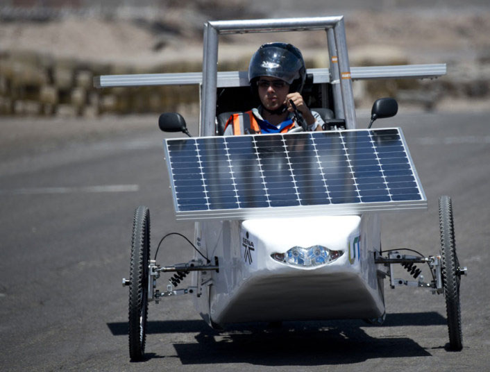 Trke vozila na solarni pogon