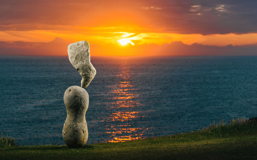 Statua od kamena Adrijana Greja: Realna ravnoteža  (Foto:Mikael Buck/Isle of Man/REX Shutterstock)