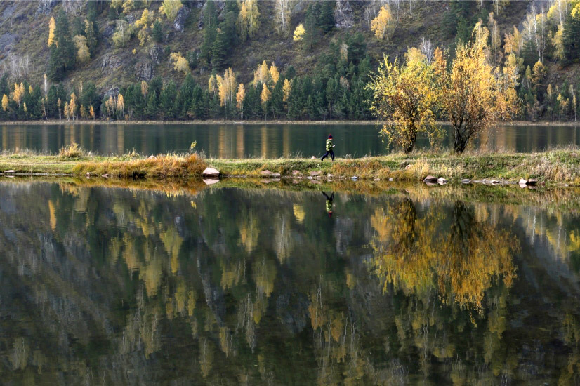 Rijeka Јenisej snimljena u blizini sibirskog grada  Krasnojarska