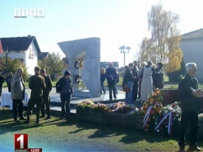 Brod: Sjećanje na srpske žrtve - Foto: RTRS