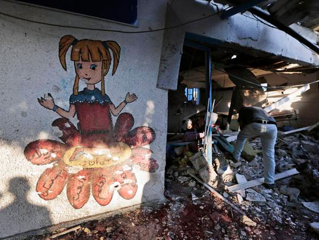Gaza: Granate na školu UN,16 mrtvih - Foto: Beta/AP