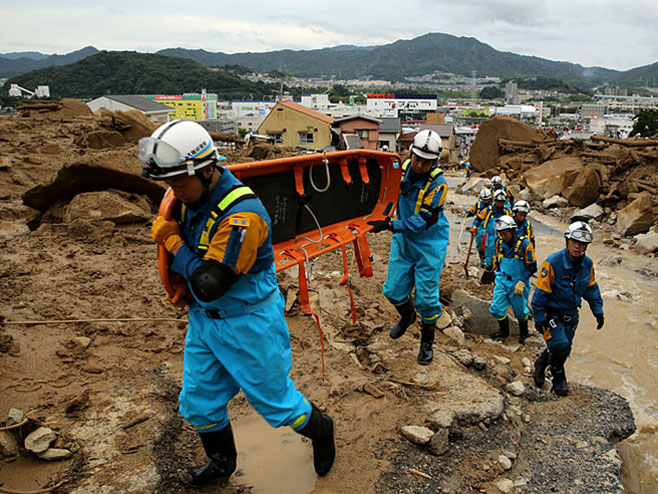 Potraga za nestalim u klizištu na Hirošimi - Foto: Getty Images