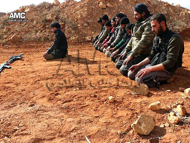 Sirijski ratnici - Foto: AP