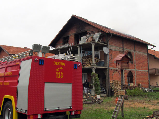 Bijeljina - požar u porodičnoj kući - Foto: SRNA