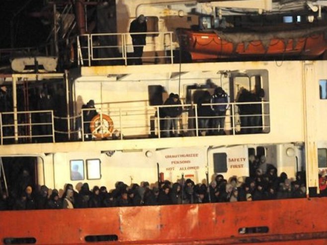 Italija: Spasavanje migranata (arhiv) - Foto: REUTERS