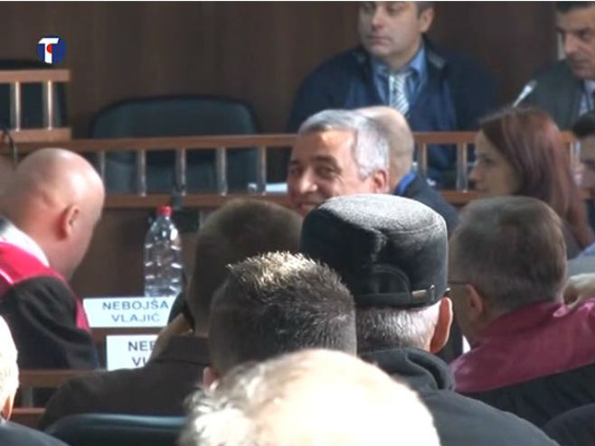 Oliver Ivanović na suđenju u Kosovskoj Mitrovici (Screenshot sa Tanjugovog videa) - 