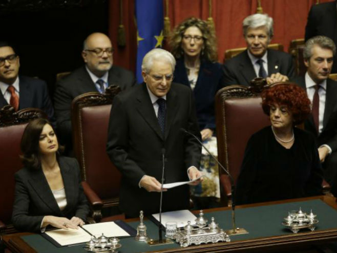 Italijanski predsjednik Serđo Matarela - Foto: AP