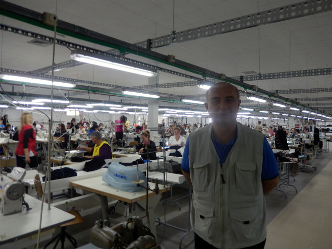 Tekstilna industrija "Nikola Tesla" iz Bileće (rukovodilac pogona Nikola Rakić) - Foto: SRNA