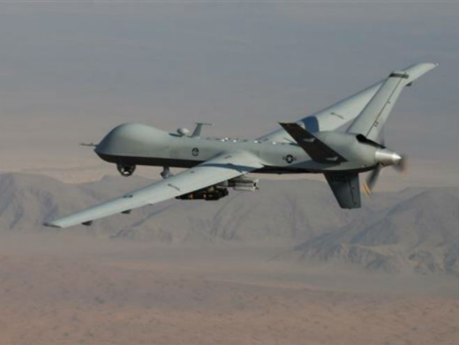 Američki dron (photo: Twitter @PressTV) - 