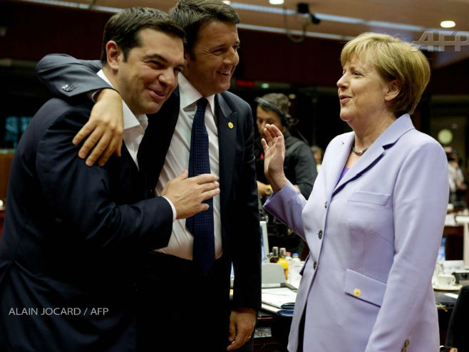 Angela Merkel i Aleksis Cipras - Foto: AFP