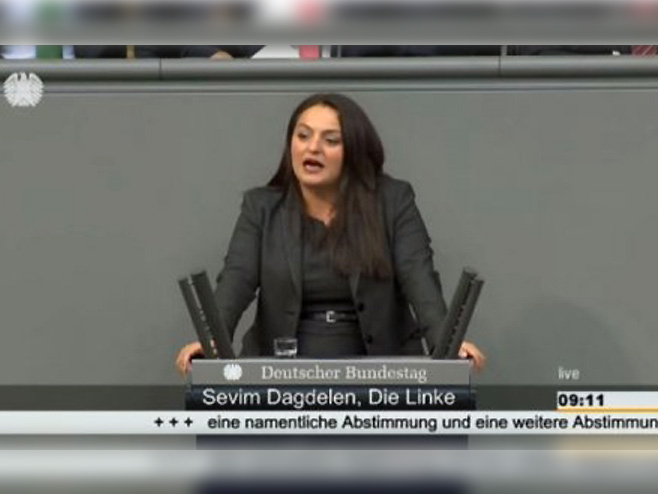 Sevim Dagdelen govori u Bundestagu - Foto: Screenshot