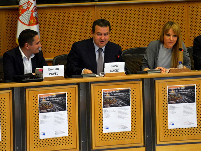 Ivica Dačić na skupu "Prijatelji Srbije" u Evropskom parlamentu u Briselu - Foto: SRNA