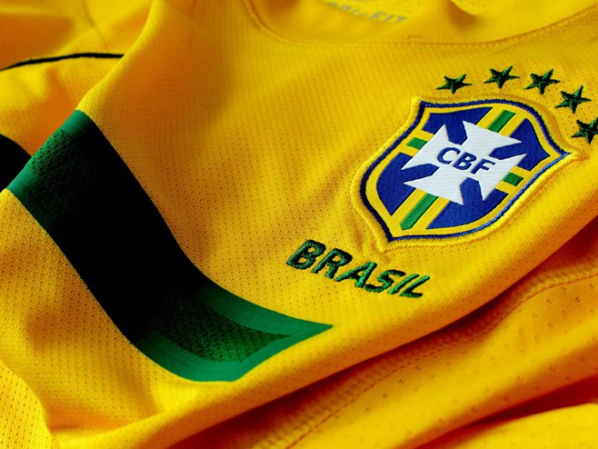 Dres reprezentacije Brazila (FOTO: wall-pix.ne) - 