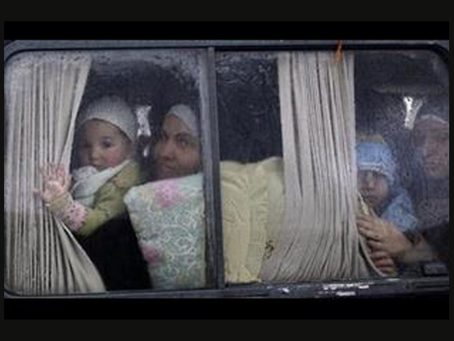 Izbjeglice iz Sirije - Foto: AP