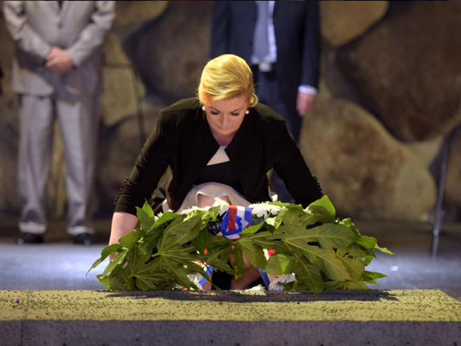 Predsjednica Hrvatske položila vijenac u Dvorani sjećanja (Foto: twitter.com/kolindagk) - 
