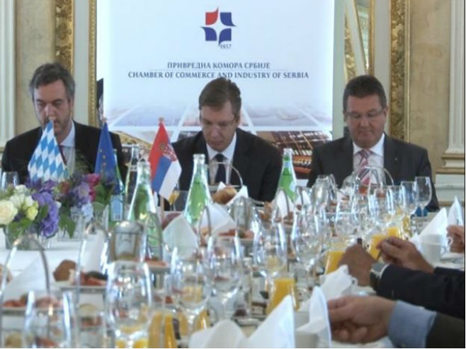 Vučić u Minhenu sa njemačkim privrednicima - Foto: Screenshot