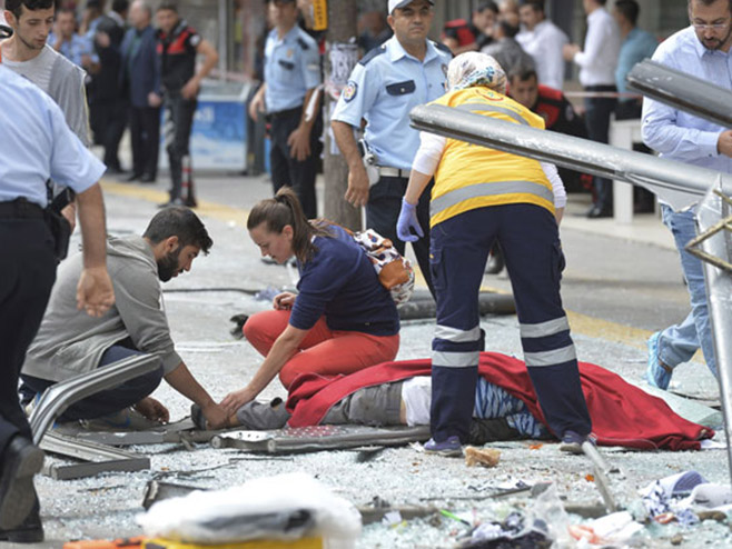 Ankara - eksplozija - Foto: TANЈUG