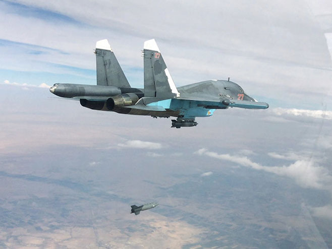 Napadi ruskih borbenih aviona na ciljeve u Siriji (Foto: RIA Novosti) - 