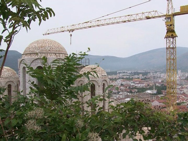 Mostar: Obnova hrama - Foto: RTRS