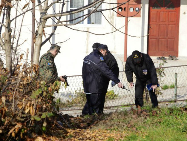 Uviđaj nakon napada u Rajlovcu (foto: F. Fočo/Avaz) - 