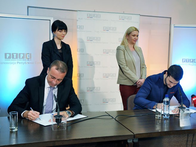Potpisivanja Ugovora za album prvenac Lukijana Ivanović - Foto: RTRS
