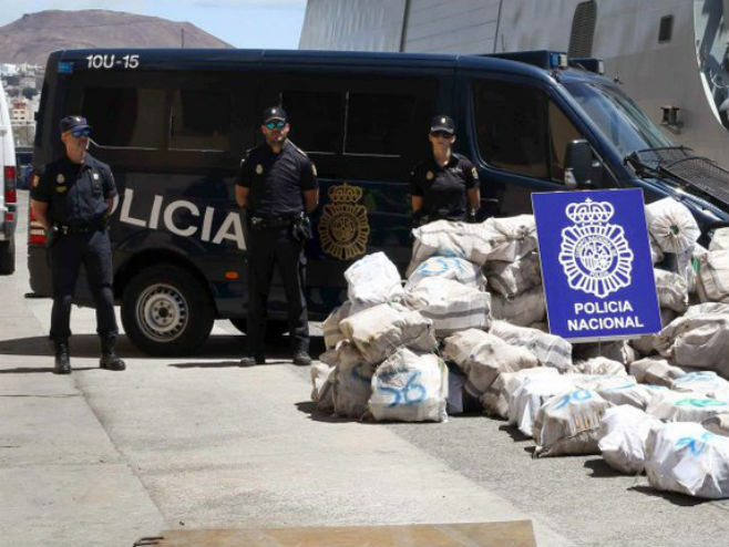 Španija: Zaplijenjen kokain (foto: Twitter) - 