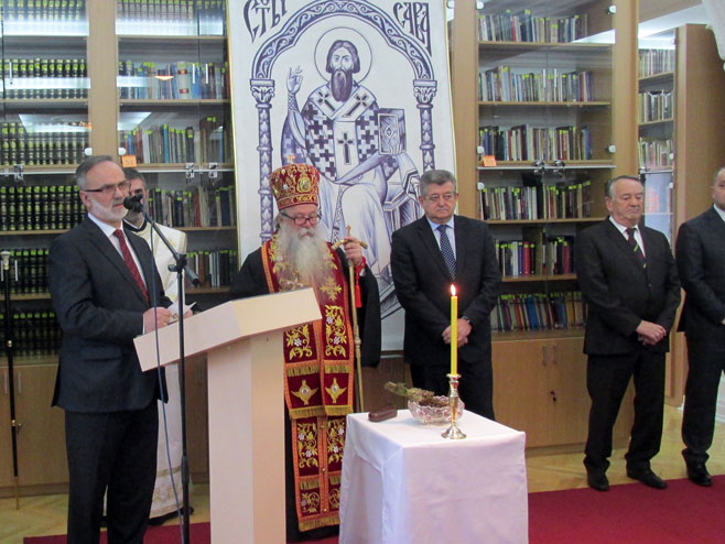 Bijeljina: Prva crkvena biblioteka u Republici Srpskoj otvorena za javnost - Foto: SRNA