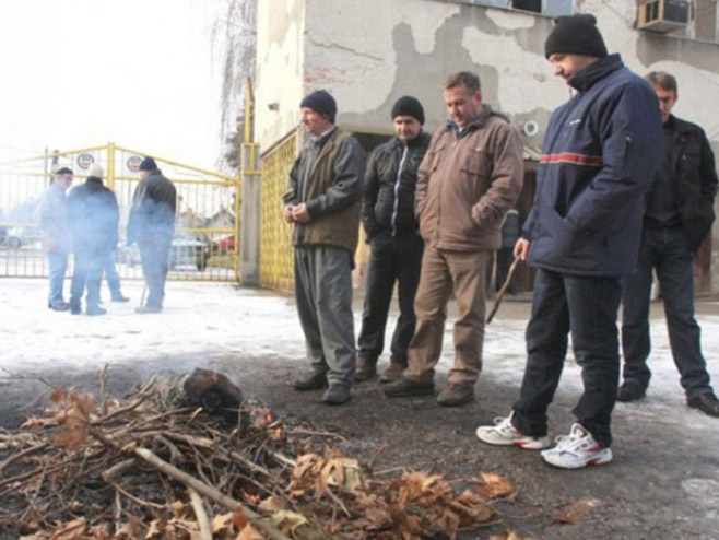 Radnici Livnice čelika Tuzla  nastavili štrajk glađu - Foto: nezavisne novine