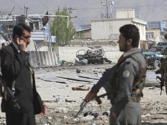 Eksplozija kod baze policije u Kabulu - Foto: Beta/AP