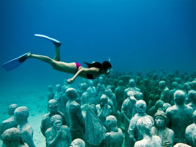 Muzej pod vodom (Foto: underwatersculpture.com) - 