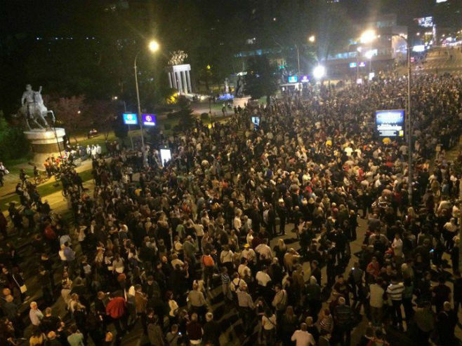 Protesti u Skoplju (foto: Twitter) - 