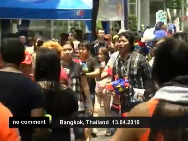 Vodeni festival na Tajlandu - Foto: Screenshot/YouTube