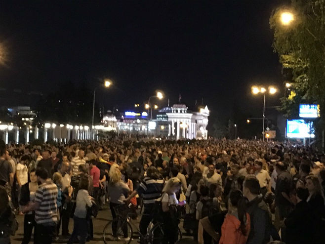 Protesti u Makedoniji (foto: Twitter) - 