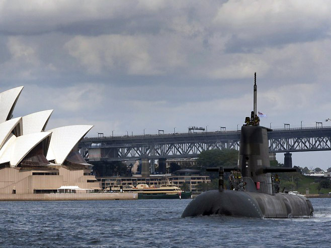 Australijska podmornica (Foto: globalmilitaryreview) - 