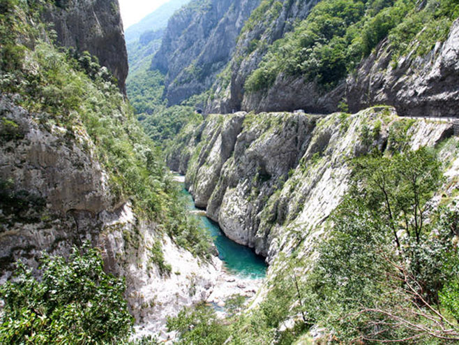 Kanjon Morača (foto:pavlin.si) - 