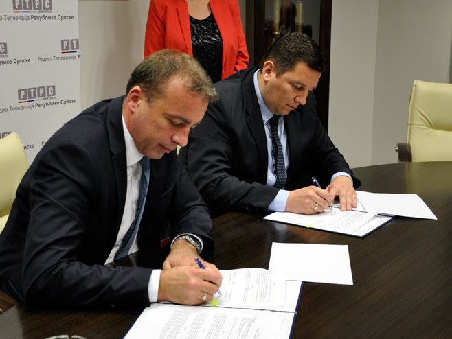 Potpisivanje Ugovora o emitovanju televizijskog programa - Foto: RTRS