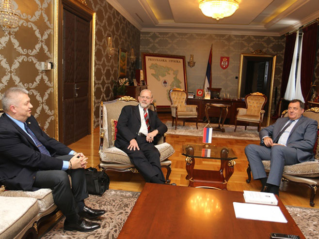 Dodik razgovarao sa Stivenom Majerom (Foto: predsjednikrs.net) - 