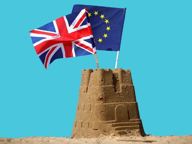 Zastave Britanije i EU - Foto: Getty Images