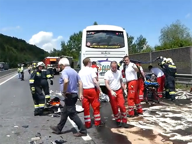 Austrija - autobuska nesreća - Foto: Screenshot
