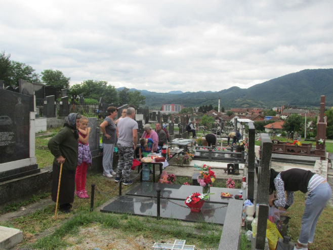 Obilježavanje stradanja Srba u selu Loznica - Foto: SRNA