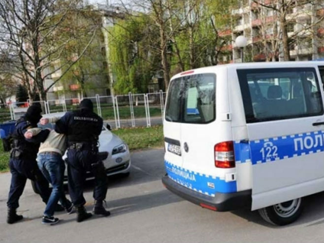 Policija Srpske-hapšenje - Foto: nezavisne novine