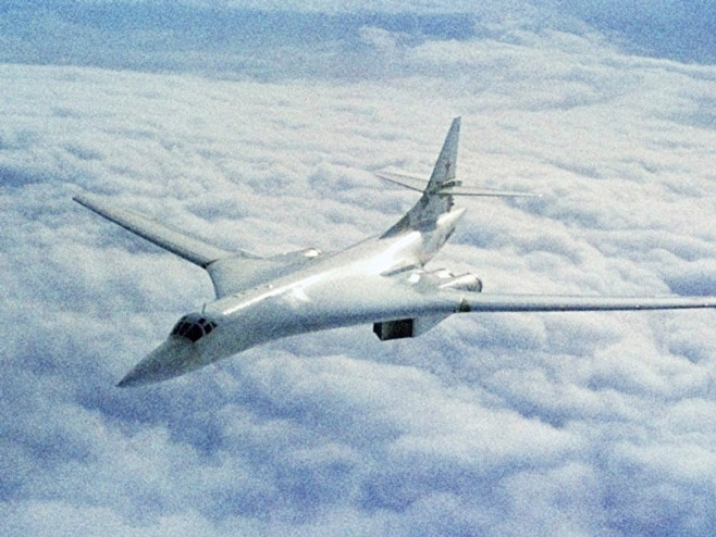 Ruski strateški bombarder Tu-160 (Foto: Sputnik/Skrыnnikov) - 