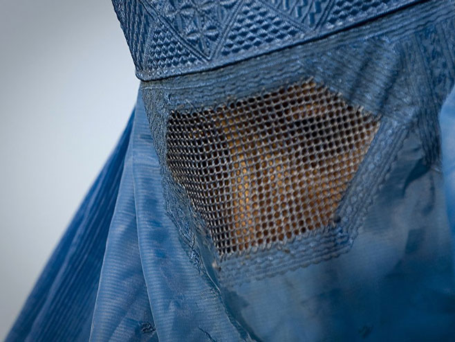 Žena sa burkom - Foto: AFP