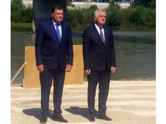 Milorad Dodik i Tomislav Nikolić - Foto: RTRS