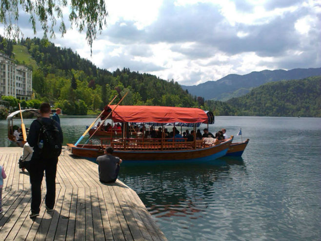 Bledsko jezero (foto: www.mojaavantura.com) - 