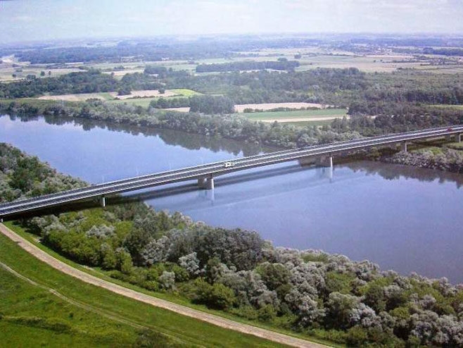 Most na rijeci Savi kod Svilaja - Foto: klix.ba