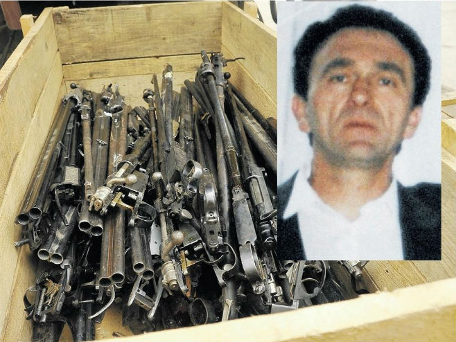 Crnogorac Vlatko Vučelić koji je prevozaio oružje za Pariz - Foto: Screenshot