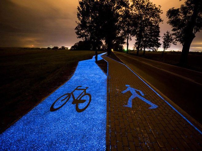 Svijetloplava biciklistička staza (Foto: Instagram) - 
